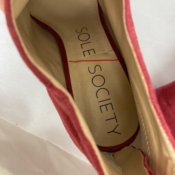 Sole Society Red Suede Ankle boots size 6.5 - Picture 7 of 9